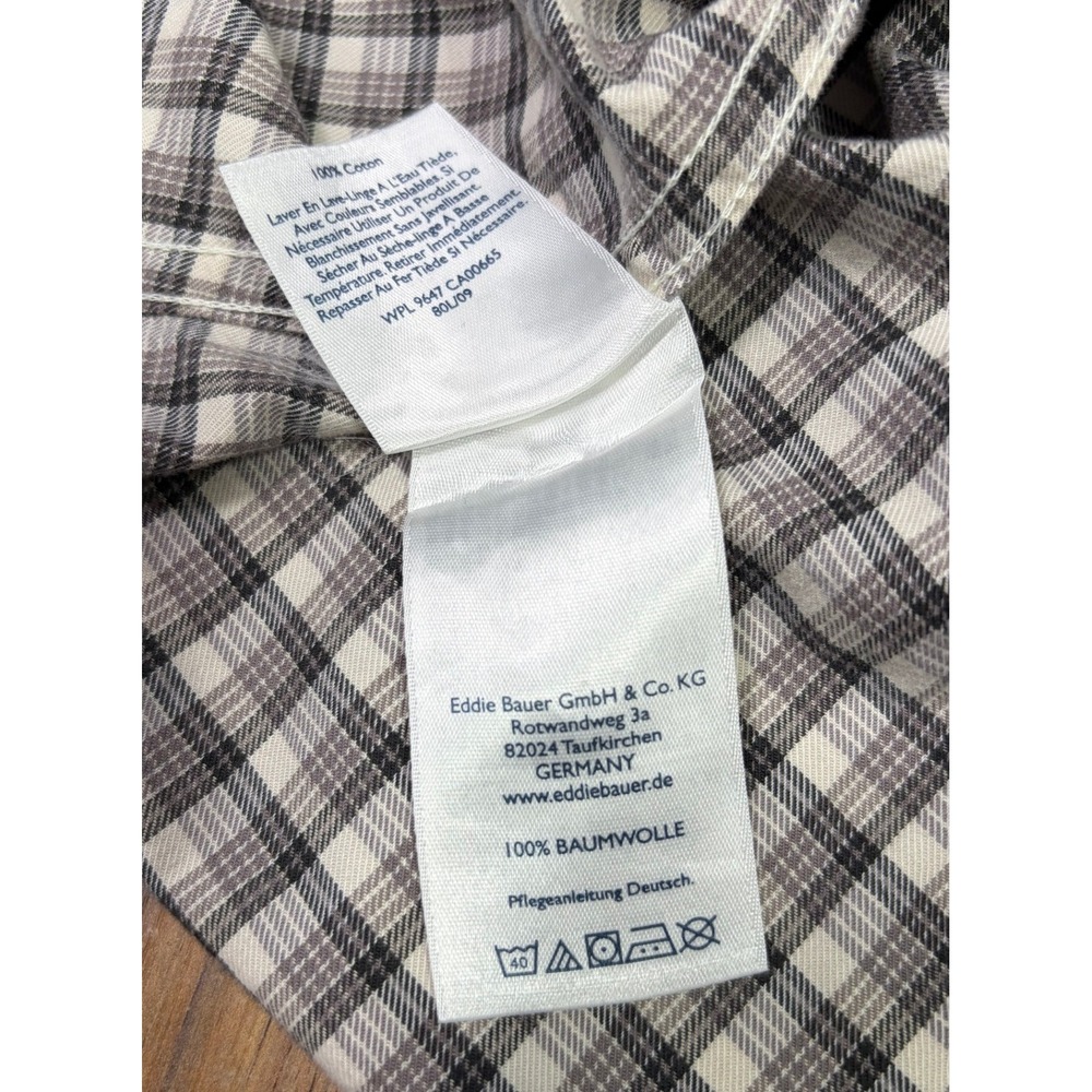 Eddie Bauer Men's XL Gray Plaid Cotton Relaxed Fit Button Down Shirt - Picture 8 of 9
